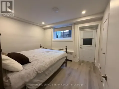 579 Tweedsmuir Avenue Ottawa ON K1Z 5P4