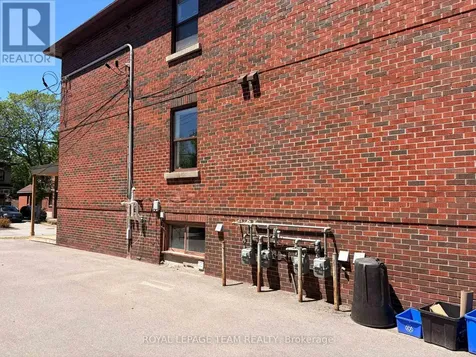 579 Tweedsmuir Avenue Ottawa ON K1Z 5P4