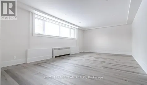 579 Tweedsmuir Avenue Ottawa ON K1Z 5P4