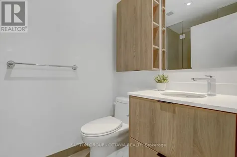 400 Albert Street Ottawa ON K1N 0G6