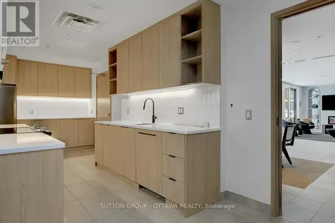 400 Albert Street Ottawa ON K1N 0G6