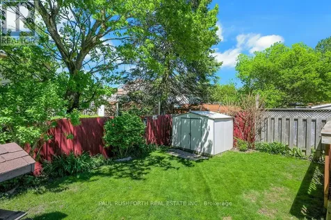 25 Seabrooke Drive Ottawa ON K2L 2H8