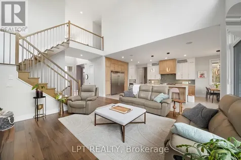 589 Shoreway Drive Ottawa ON K4P 0G3