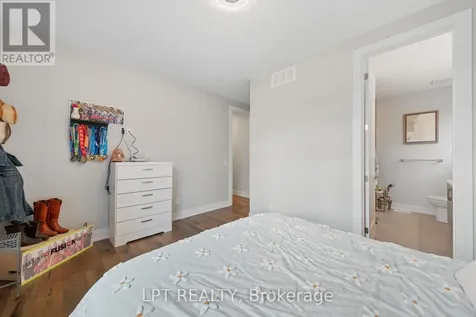 589 Shoreway Drive Ottawa ON K4P 0G3