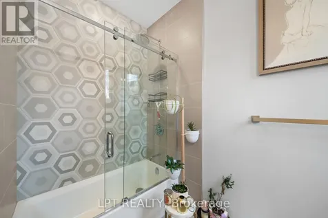 589 Shoreway Drive Ottawa ON K4P 0G3