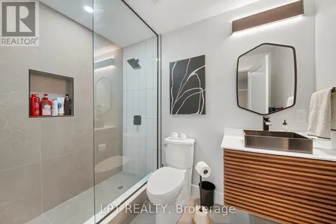 589 Shoreway Drive Ottawa ON K4P 0G3