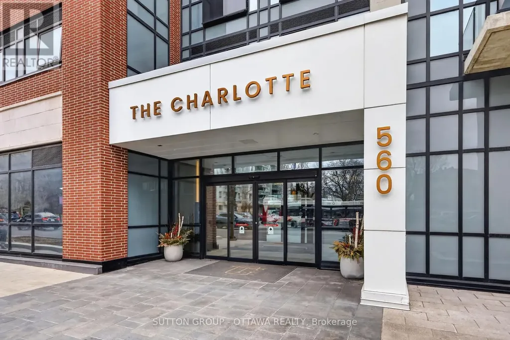560 Rideau Street Ottawa ON K1N 0G3