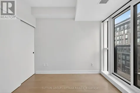 560 Rideau Street Ottawa ON K1N 0G3