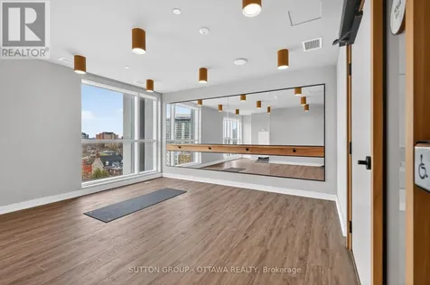 560 Rideau Street Ottawa ON K1N 0G3