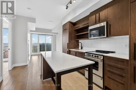 560 Rideau Street Ottawa ON K1N 0G3