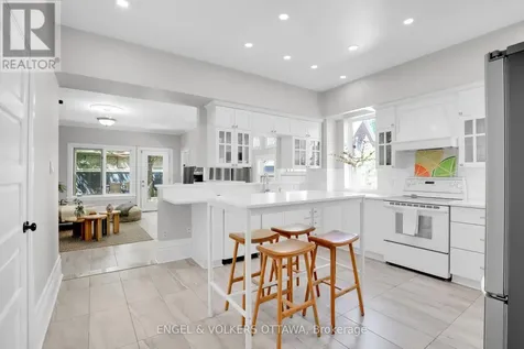 267 Stewart Street North Ottawa ON K1N 6K3