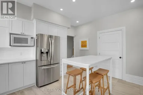 267 Stewart Street North Ottawa ON K1N 6K3
