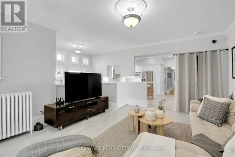267 Stewart Street North Ottawa ON K1N 6K3