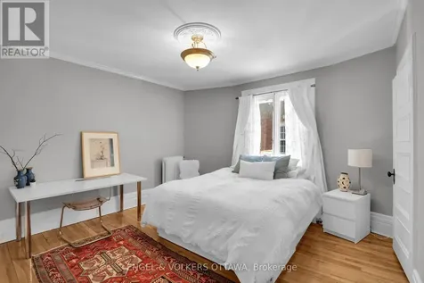 267 Stewart Street North Ottawa ON K1N 6K3