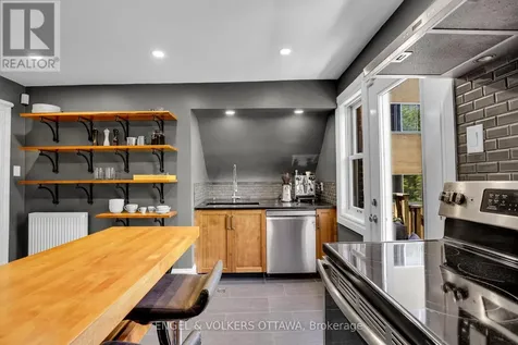 267 Stewart Street North Ottawa ON K1N 6K3
