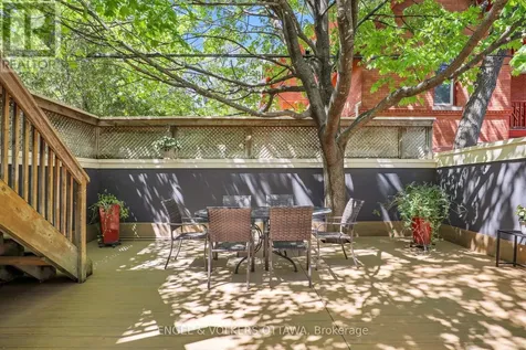 267 Stewart Street North Ottawa ON K1N 6K3