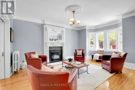 267 Stewart Street North Ottawa ON K1N 6K3