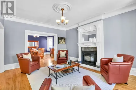 267 Stewart Street North Ottawa ON K1N 6K3