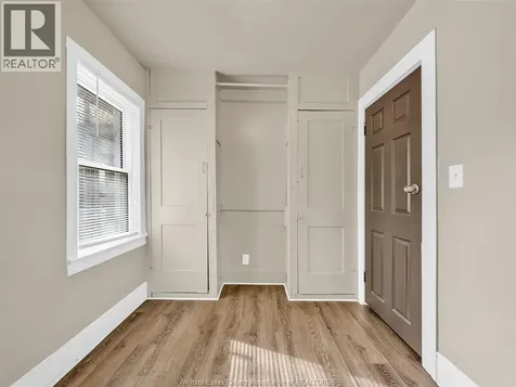 669 Park Street West Windsor ON N9A 5V7