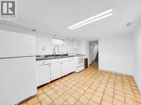 3999 Grand Marais Windsor ON N9A 3J8
