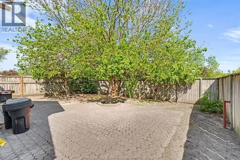 3999 Grand Marais Windsor ON N9A 3J8