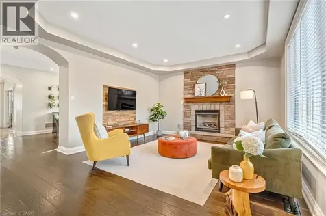 265 Goutouski Crescent Milton ON L9T 7B4