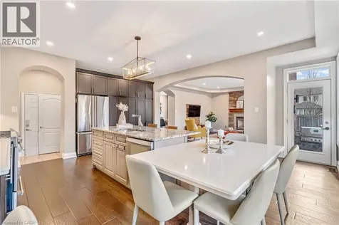 265 Goutouski Crescent Milton ON L9T 7B4