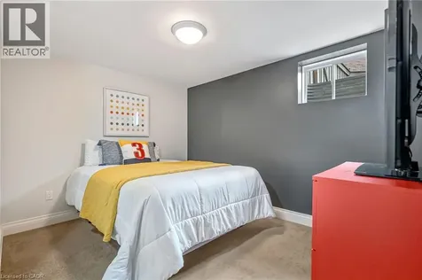 265 Goutouski Crescent Milton ON L9T 7B4