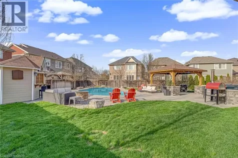 265 Goutouski Crescent Milton ON L9T 7B4