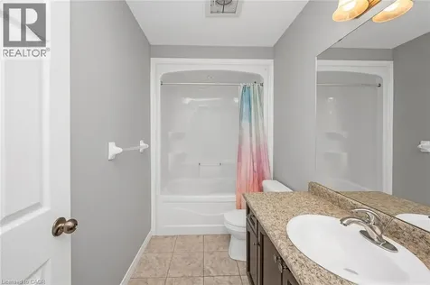 23 Bellflower Boulevard Hamilton ON L0R 1P0