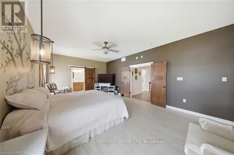 5 Echo Villa Avenue Brantford ON N3S 6X8