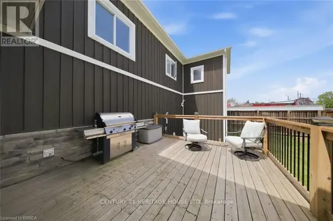 5 Echo Villa Avenue Brantford ON N3S 6X8
