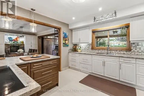 70 Brentwood Crescent London North (north J) ON N6G 1X2