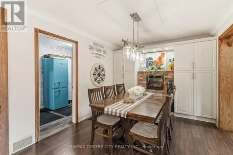 70 Brentwood Crescent London North (north J) ON N6G 1X2