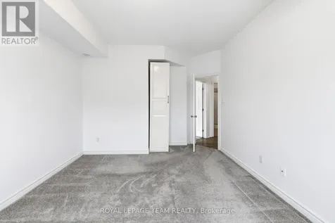 769 Cedar Creek Drive Ottawa ON K1T 0B3