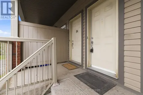 769 Cedar Creek Drive Ottawa ON K1T 0B3
