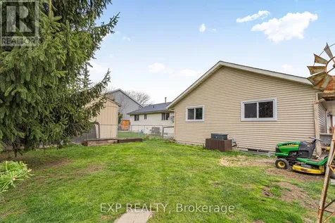 8 Abbott Lane Haldimand ON N0A 1E0