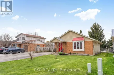 8 Abbott Lane Haldimand ON N0A 1E0