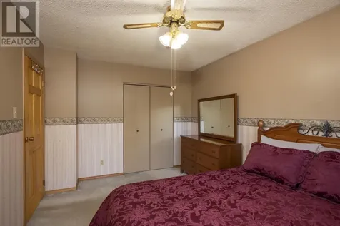 287 County Boulevard Thunder Bay ON P7A 7M9