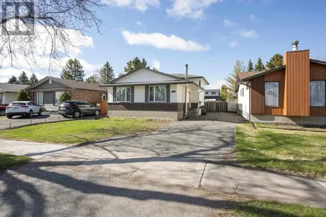 287 County Boulevard Thunder Bay ON P7A 7M9