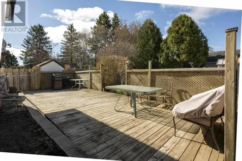 287 County Boulevard Thunder Bay ON P7A 7M9