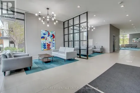 555 William Graham Drive Aurora ON L4G 7C4
