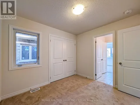 12 Fenn Crescent New Tecumseth ON L9R 0X1