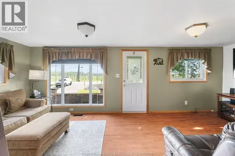 5128 Concession 5 Road North Amherstburg ON N9V 9Y9