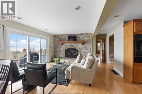 1225 Surf Club Drive Lakeshore ON N0R 1S0