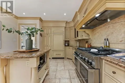 10 Oakview Place Uxbridge ON L9P 0L1