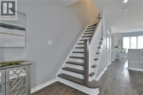 45 Edenrock Drive Stoney Creek ON L8E 5L5