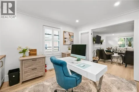 1390 Halifax Place Burlington ON L7S 1J6