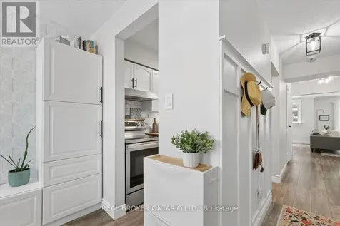 180 Highland Crescent Kitchener ON N2M 5K5