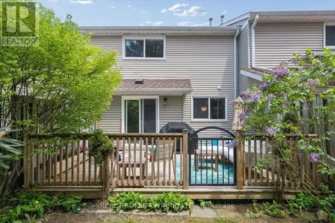 180 Highland Crescent Kitchener ON N2M 5K5